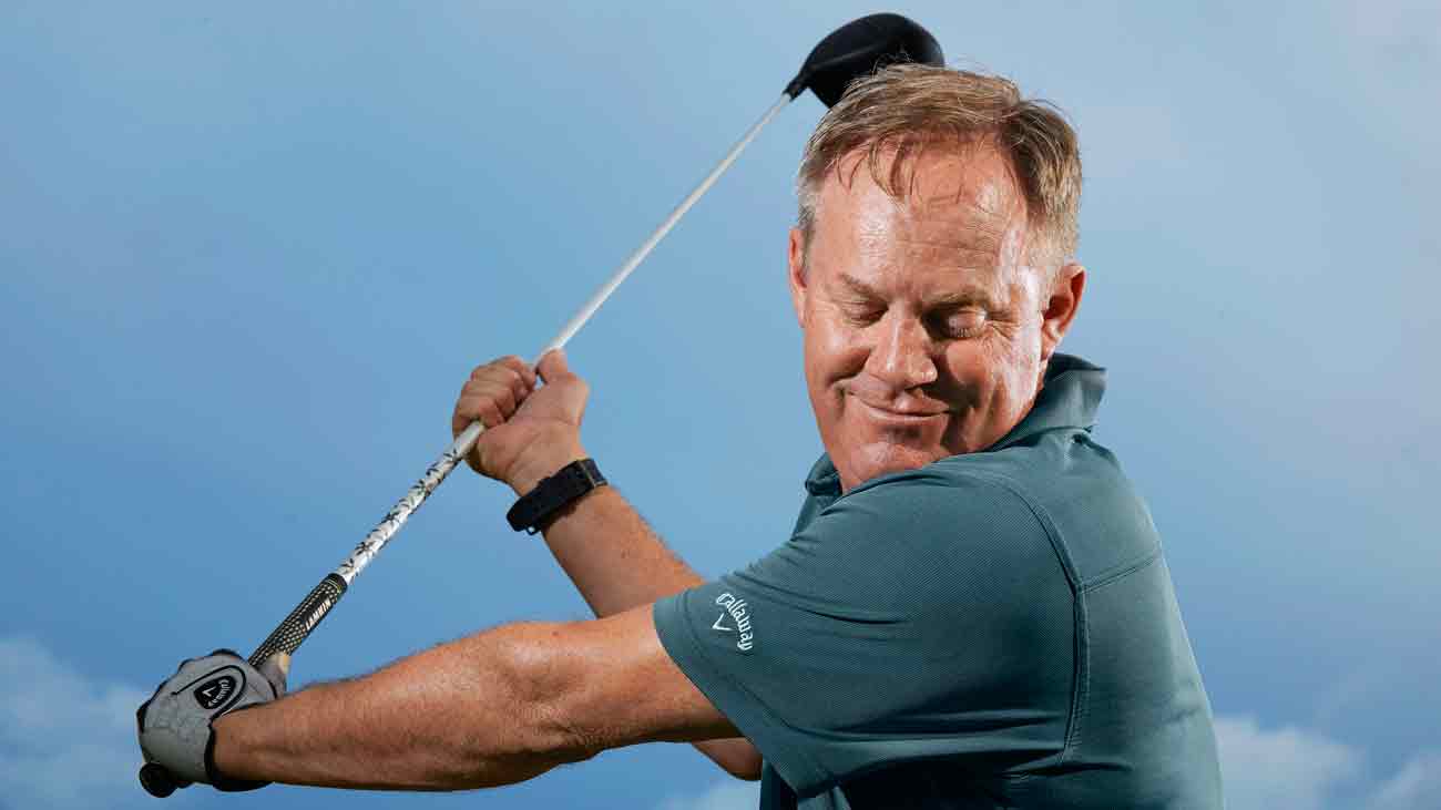 Feel the turn! This stretch will help you gain yards off the tee