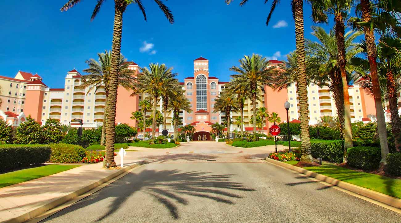 The entrance to Hammock Beach Resort is hard to miss.