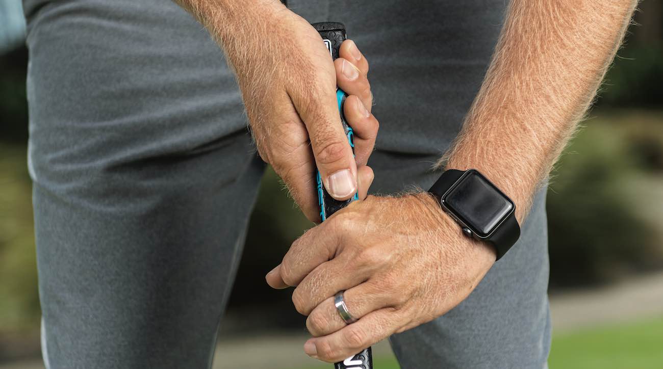 Top 100 Teacher: This grip is an instant cure for your putting yips