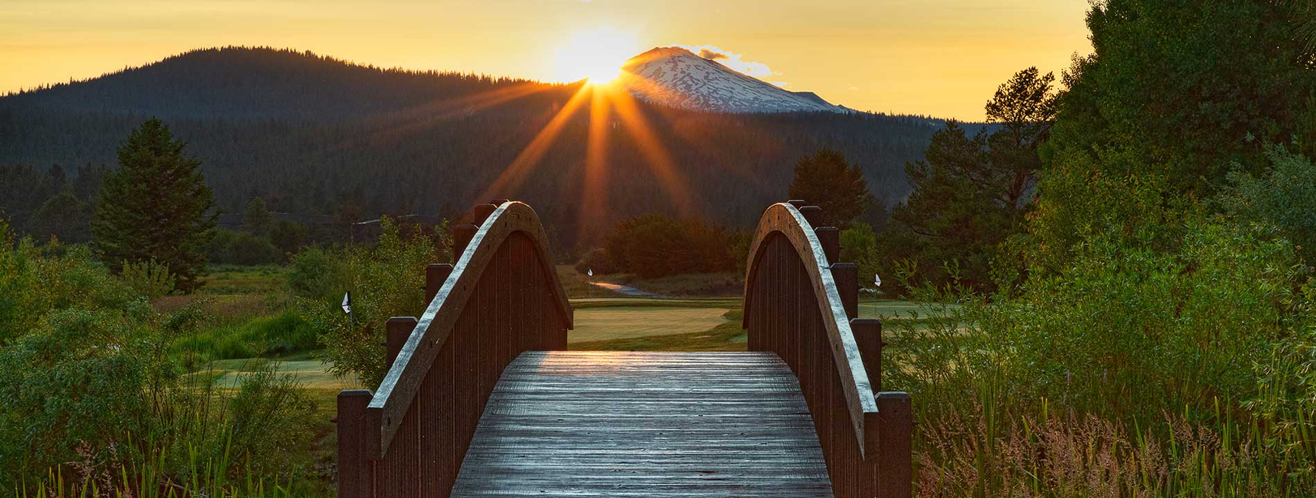 In the winter, it’s a ski haven. Come summer, golf takes center stage. Sunriver has become a premier central Oregon resort playground.