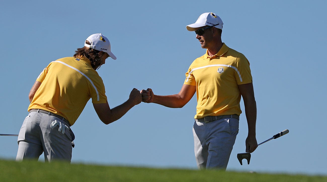 The Etiquetteist: 9 safe and crafty handshake alternatives to cap your golf round