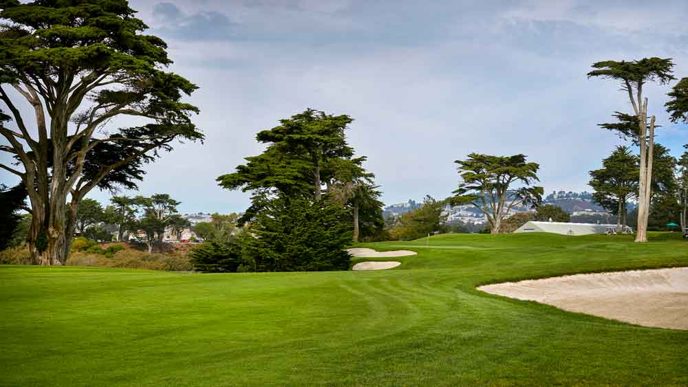 The 468-yard, par-4 18th hole in 2018.