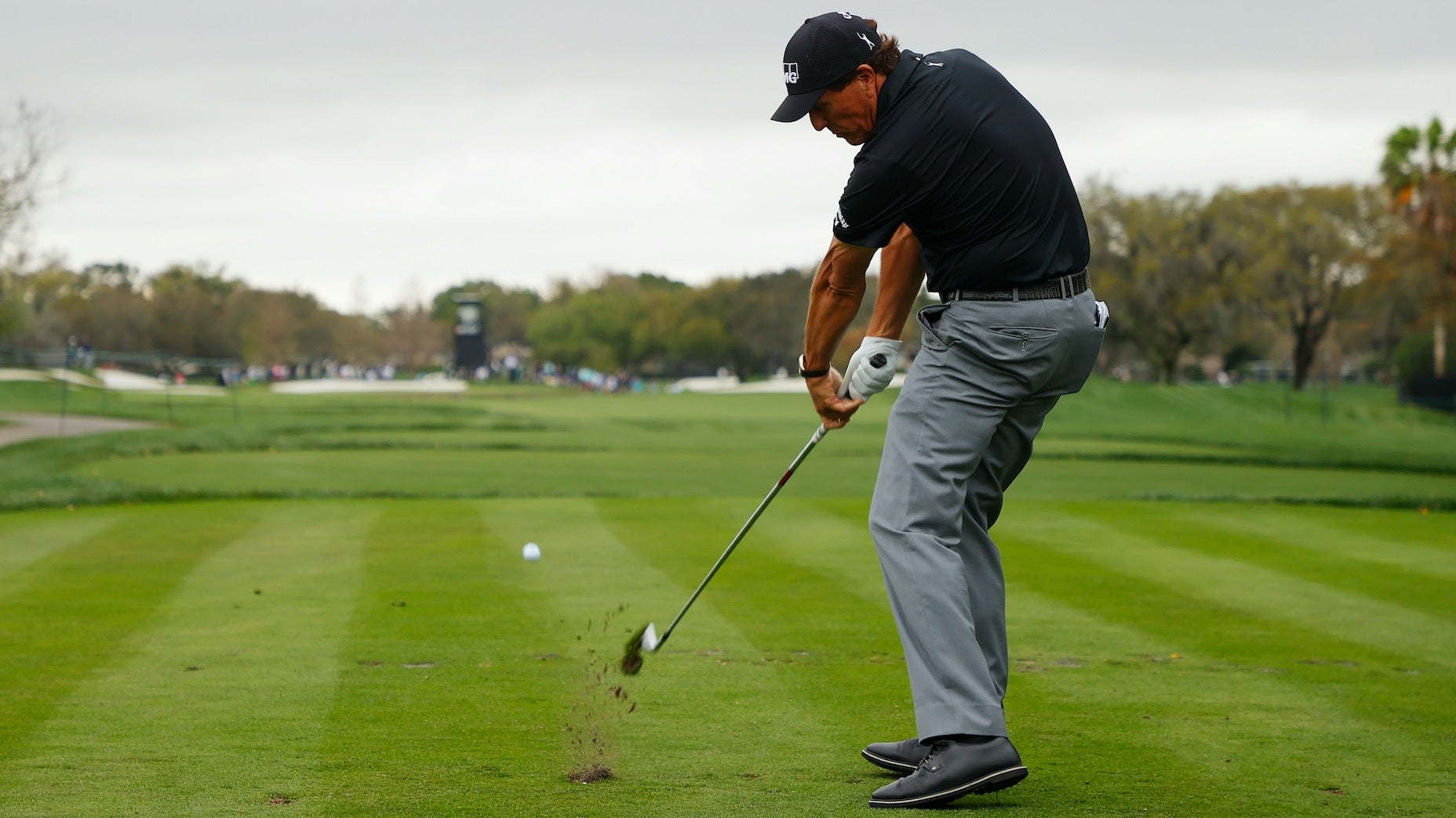 mickelson callaway irons