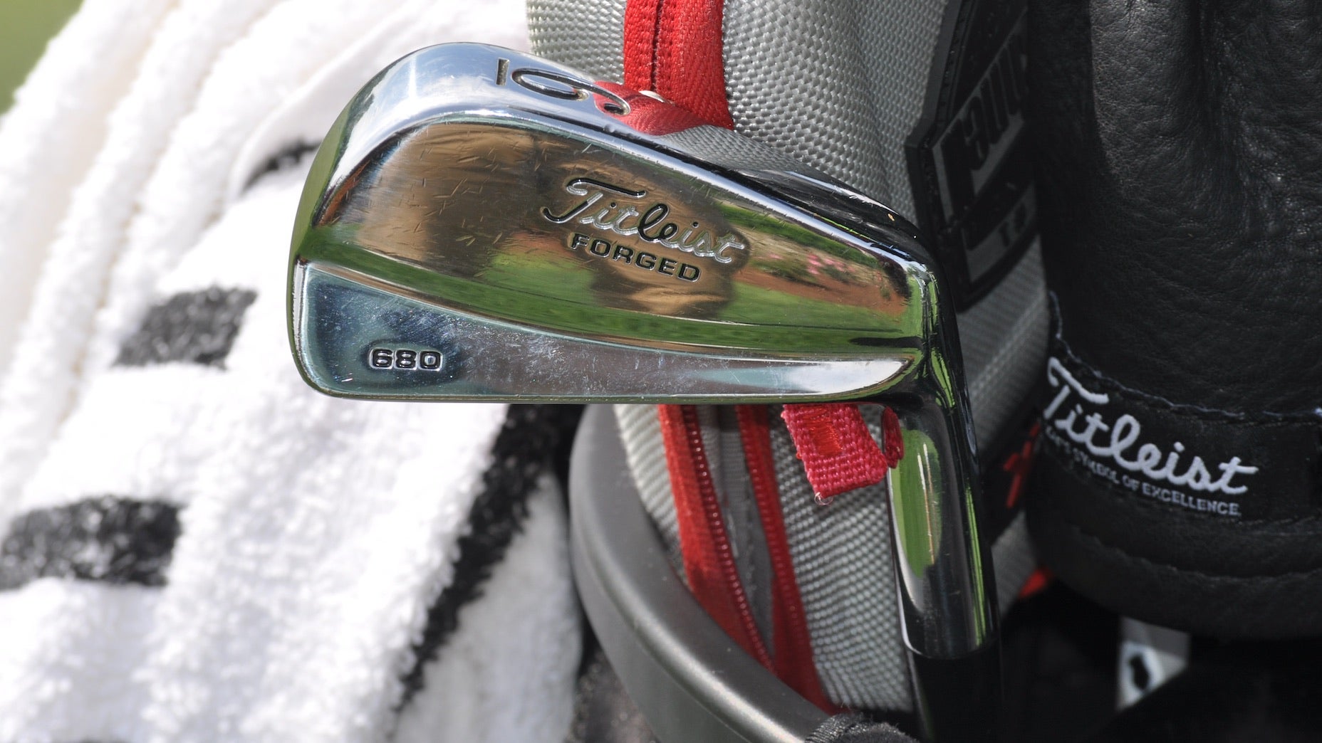 adam scott titleist irons