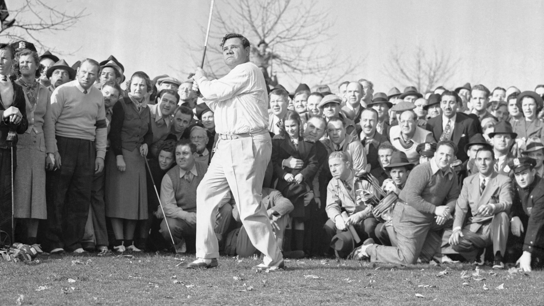babe ruth playing golf