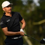 Camilo Villegas plays with a heavy heart and 3 other stories you might've missed