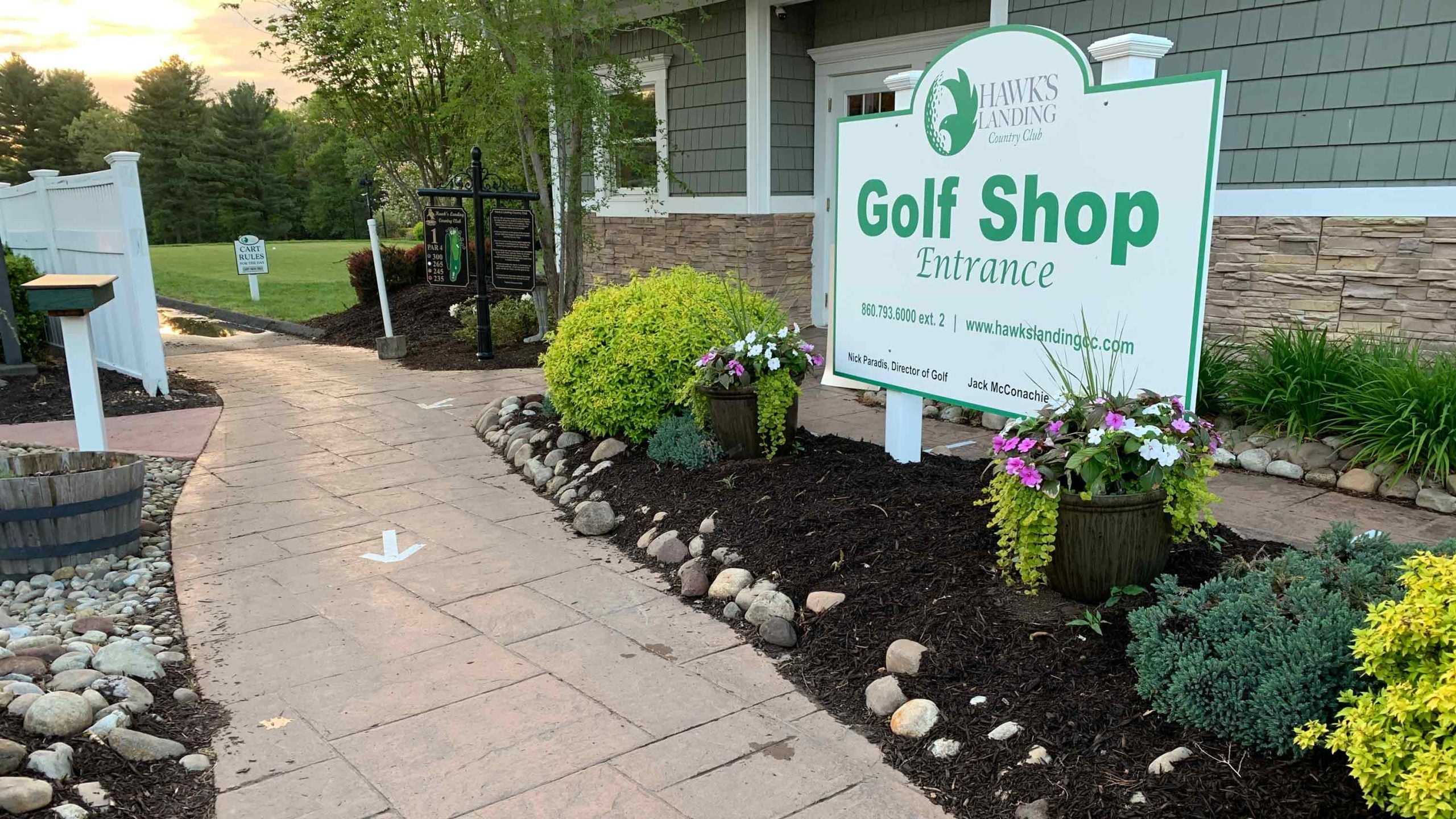 golf shop at hawk's landing cc