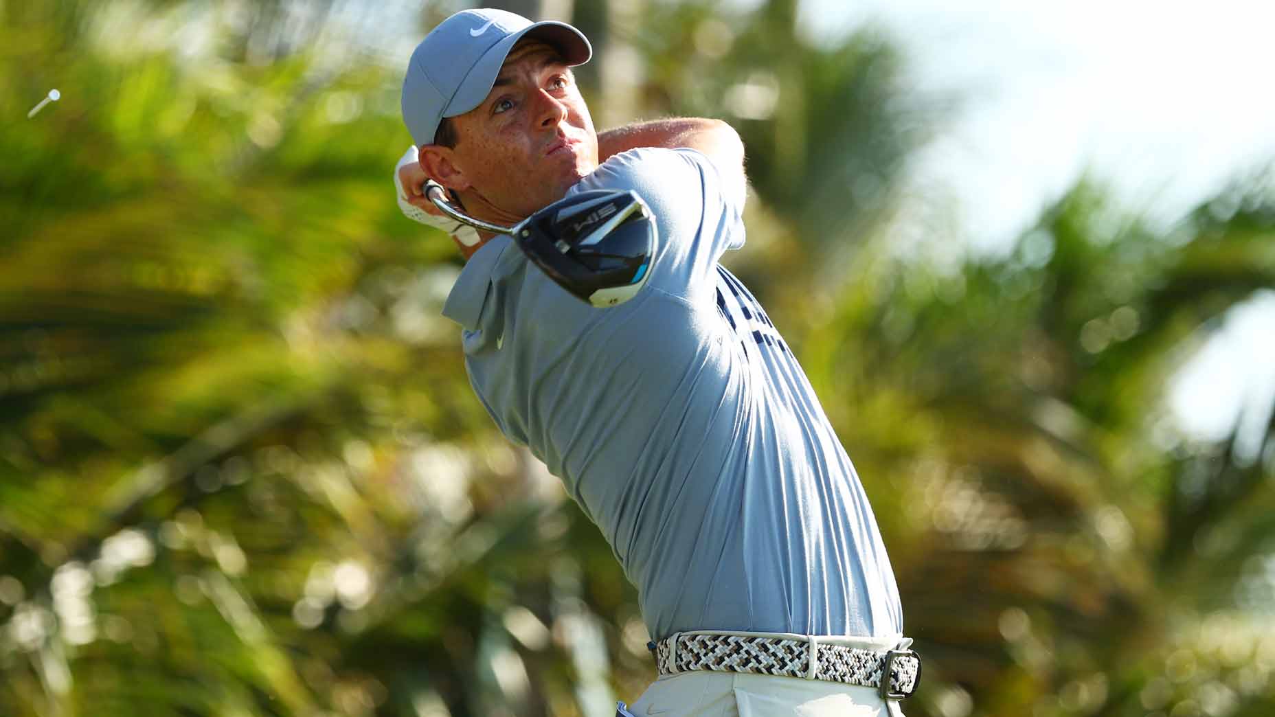 rory mcilroy swings