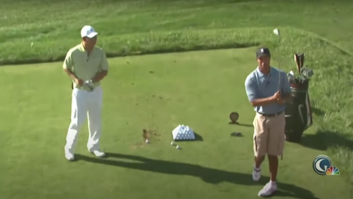 tiger woods anthony kim holding finish