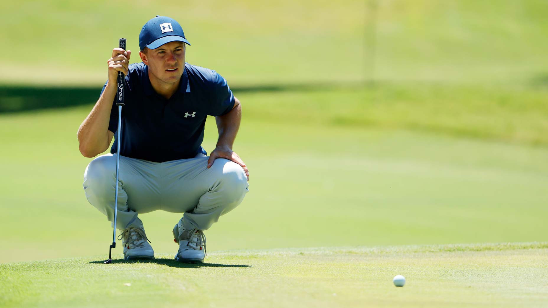 jordan spieth reads putt