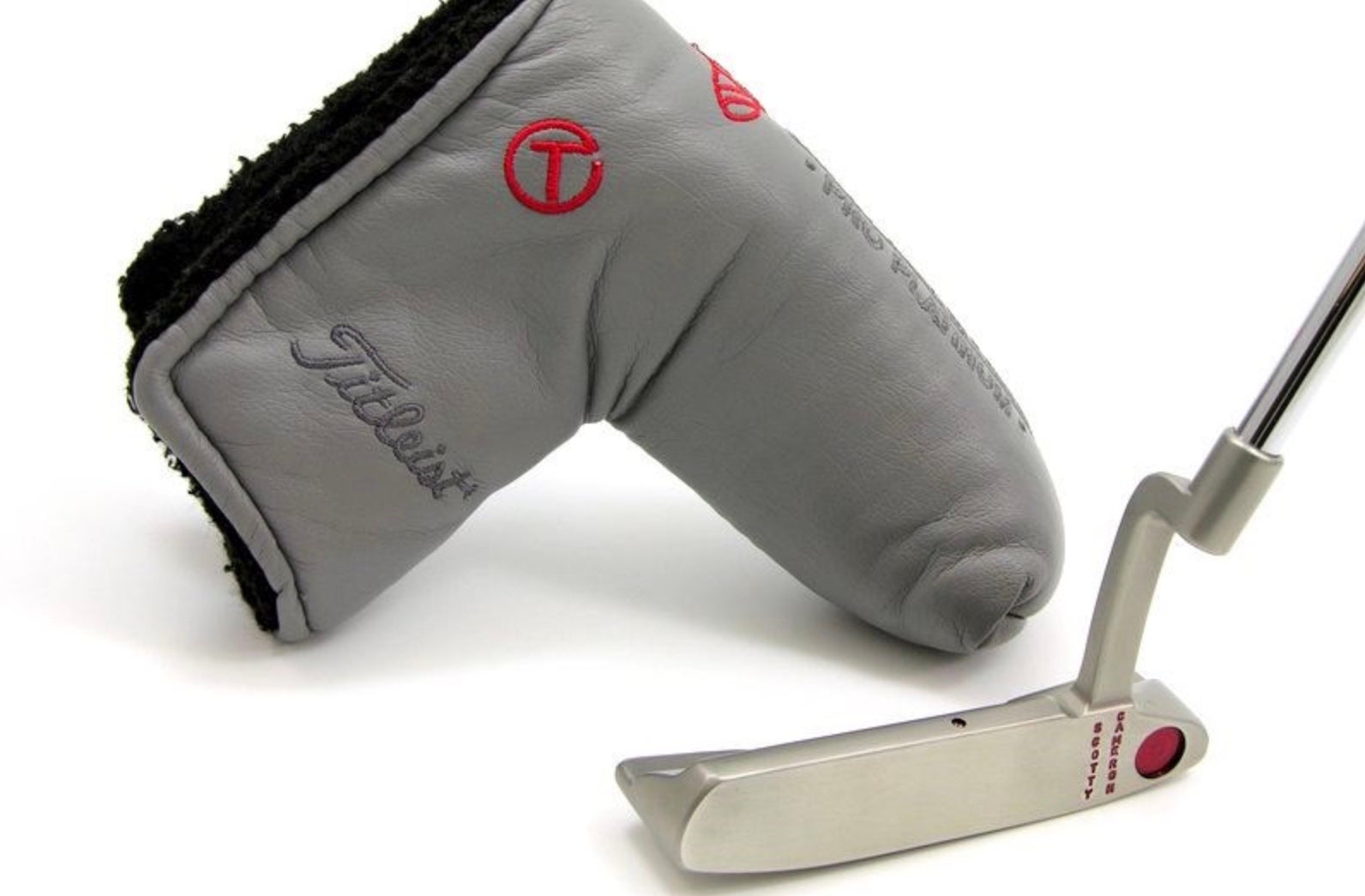tiger woods scotty cameron