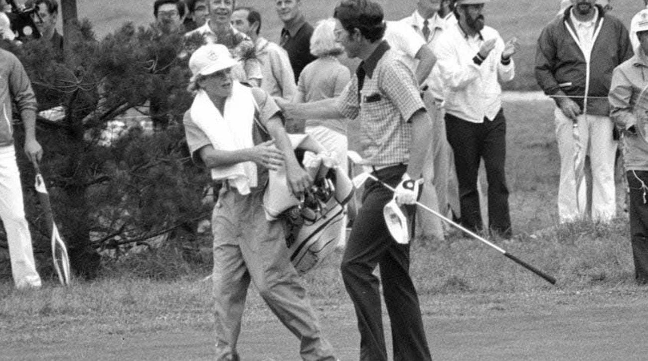 Hale Irwin reunites with teen caddie who helped him win the 1974 U.S. Open