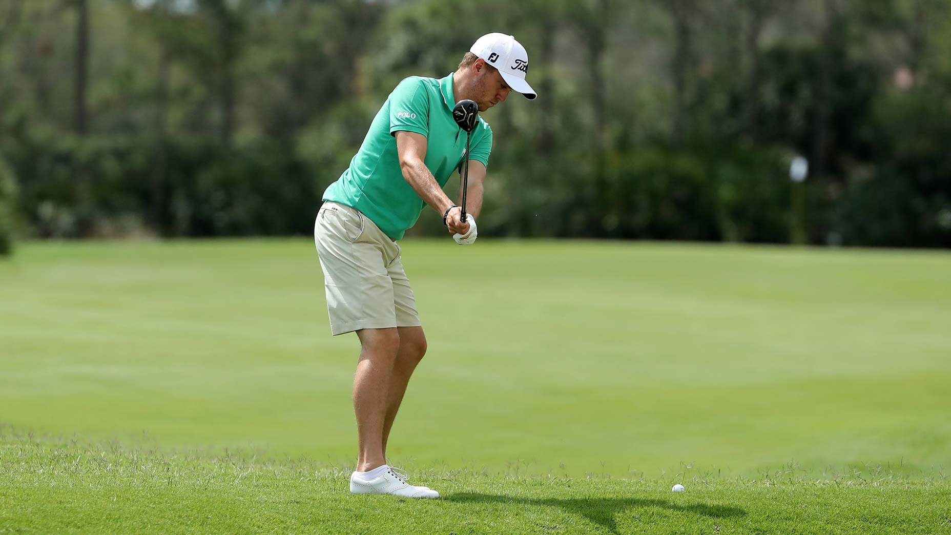 How a pre-shot waggle can dramatically improve your golf swing