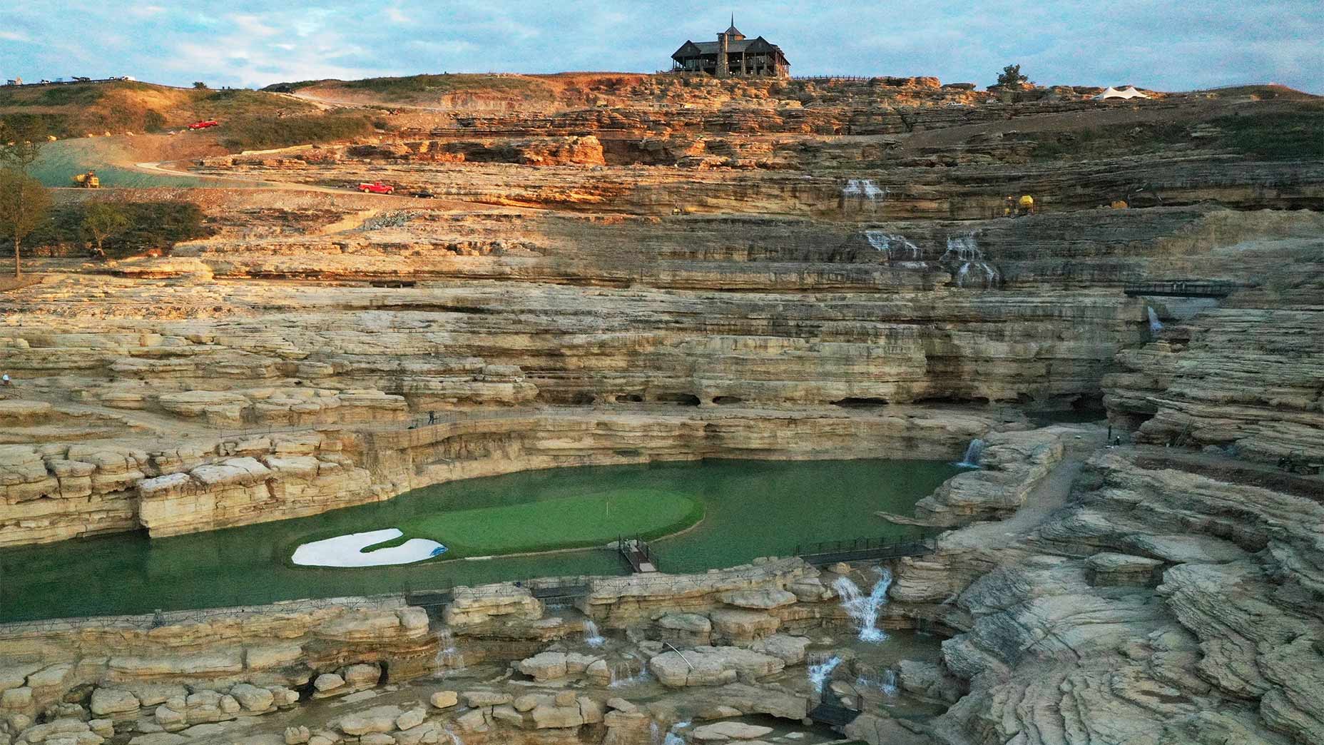 The 19th hole at Tiger Woods' Payne's Valley.