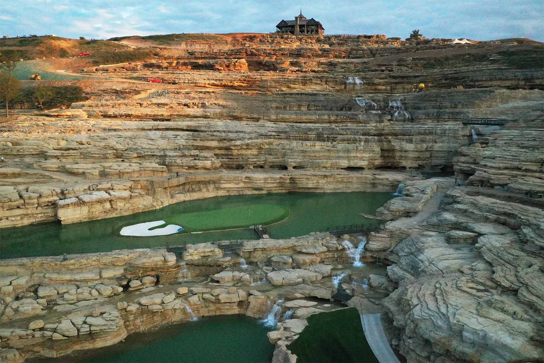 The 19th hole at Tiger Woods' Payne's Valley.