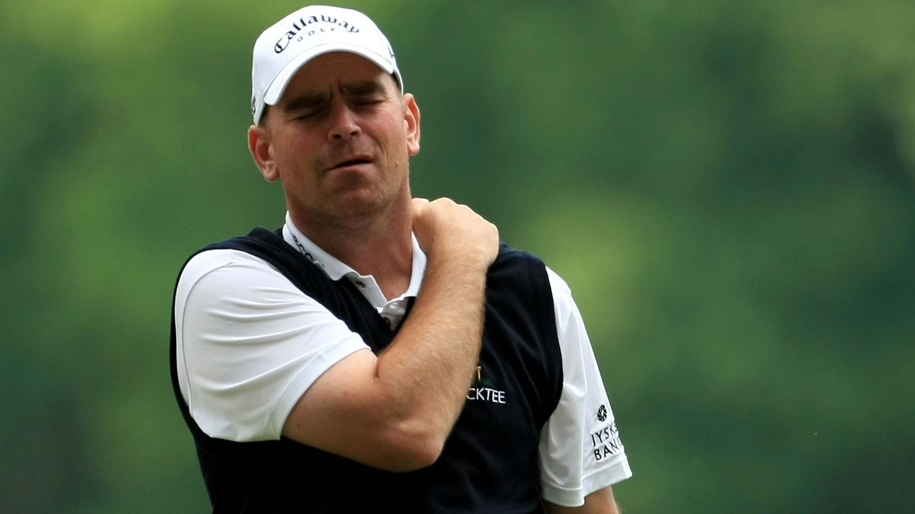 thomas bjorn with shoulder pain