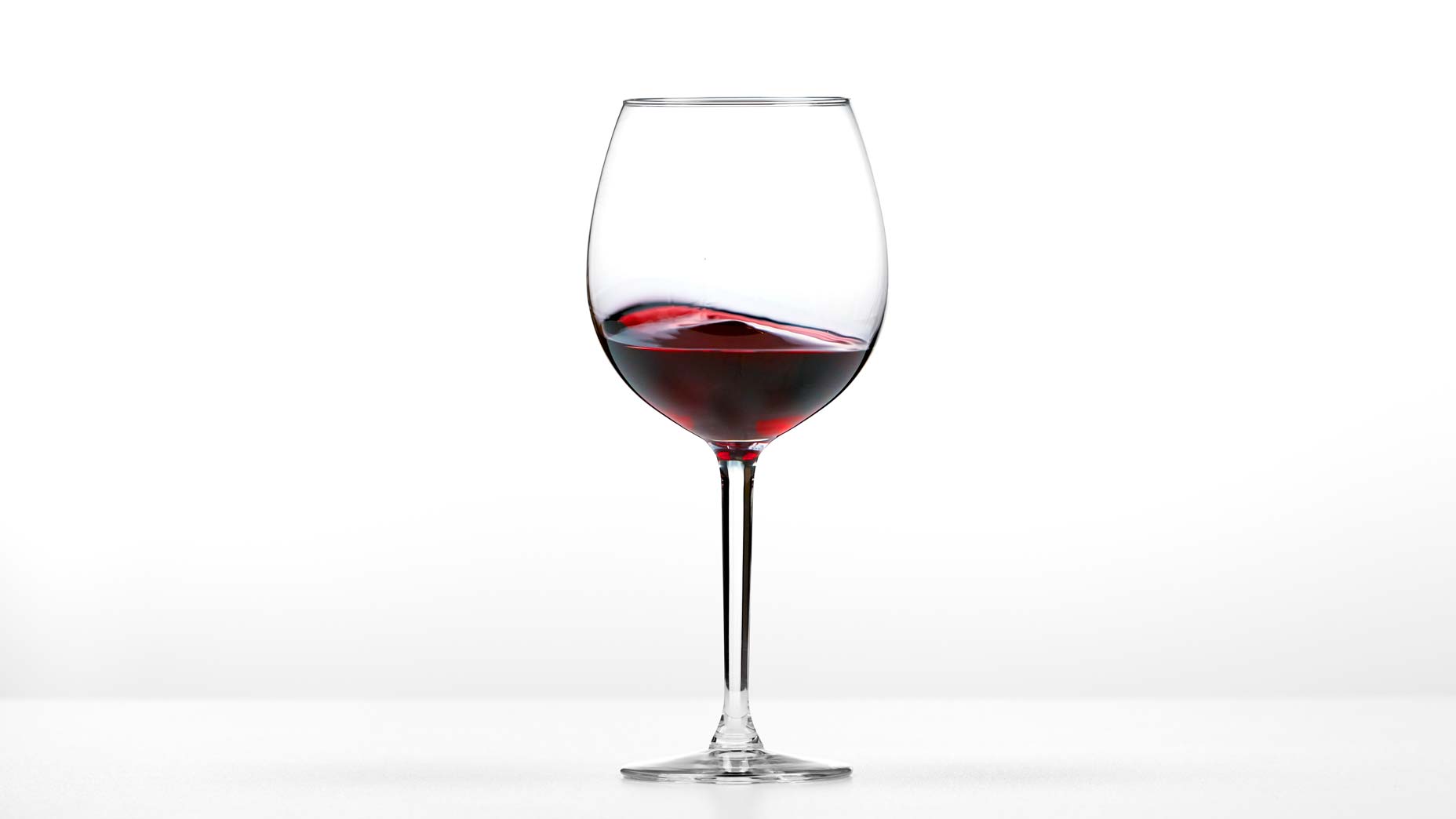 How a wine glass can improve your chipping around the greens