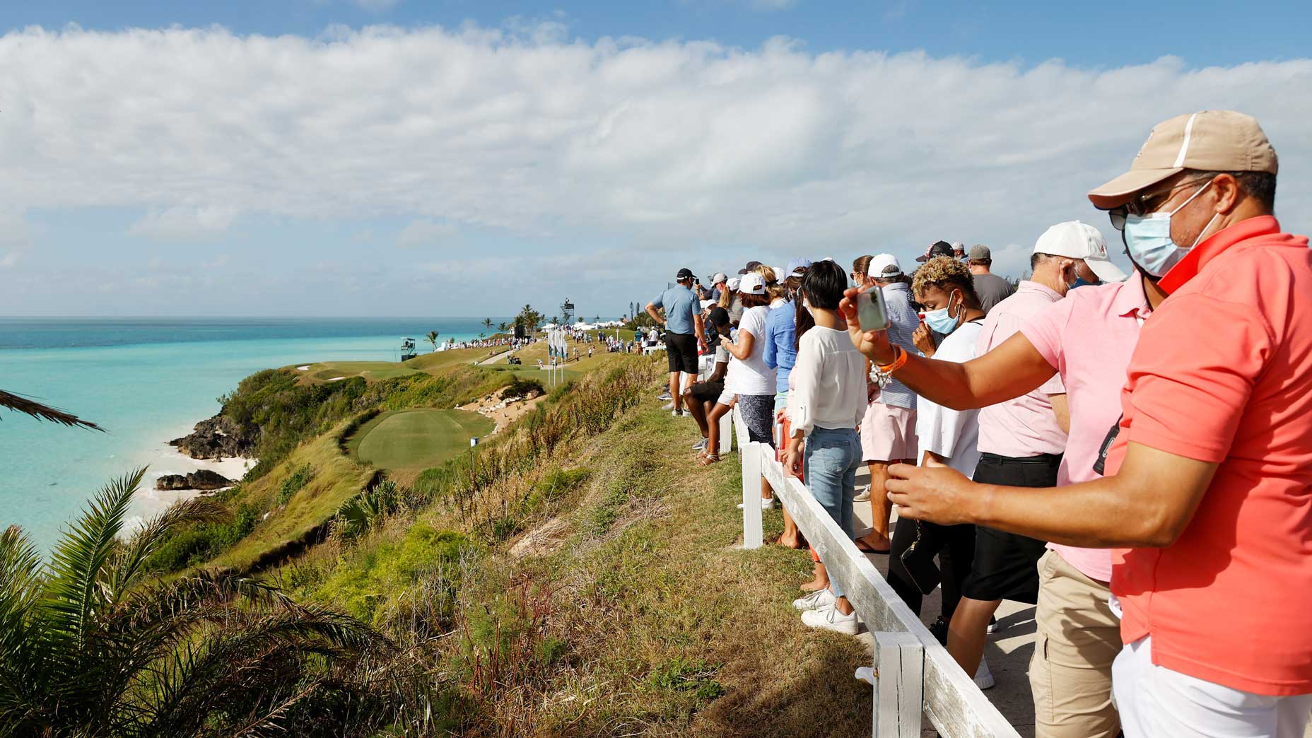 Bermuda Championship fans