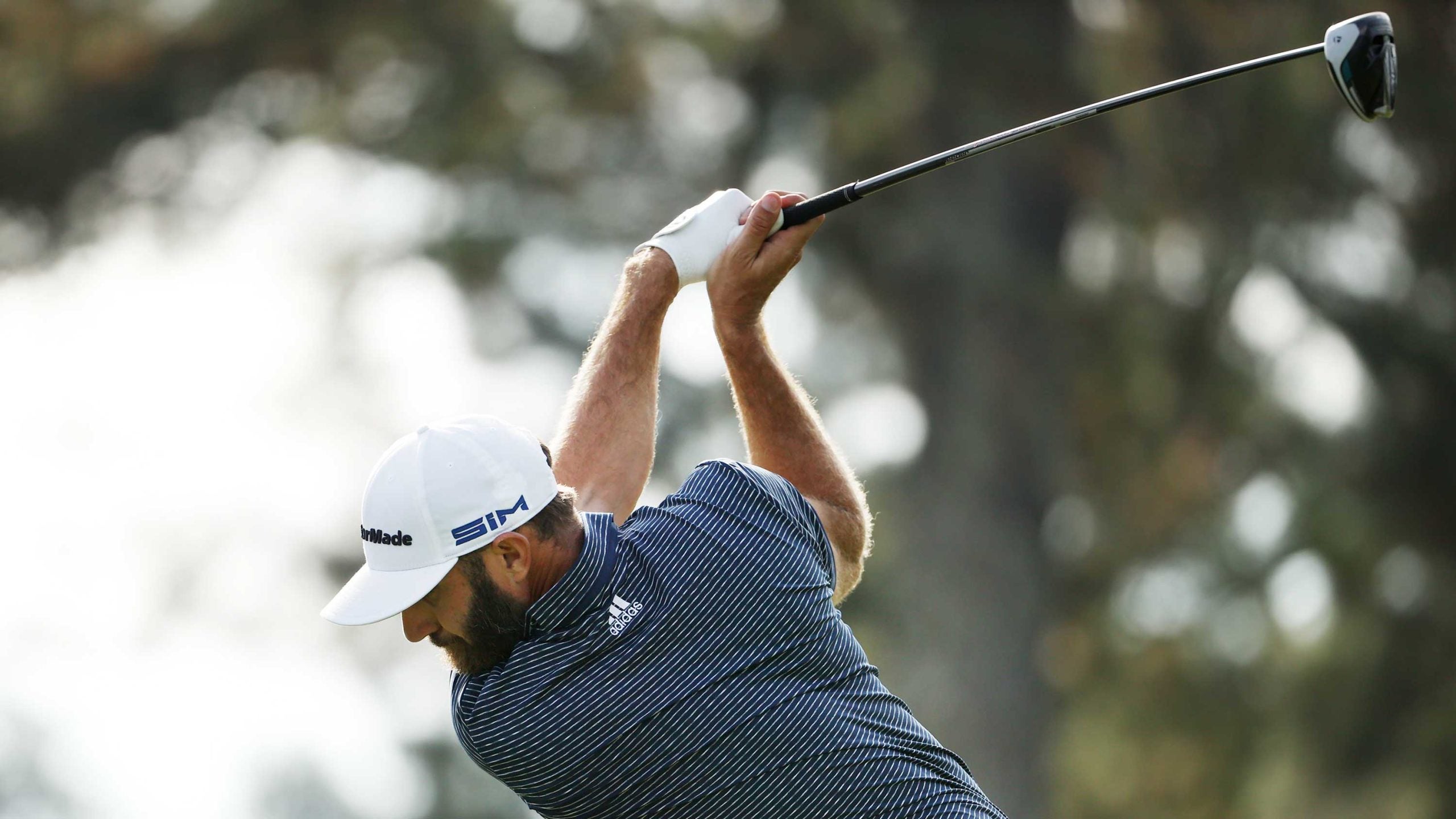 dustin johnson hits driver at masters