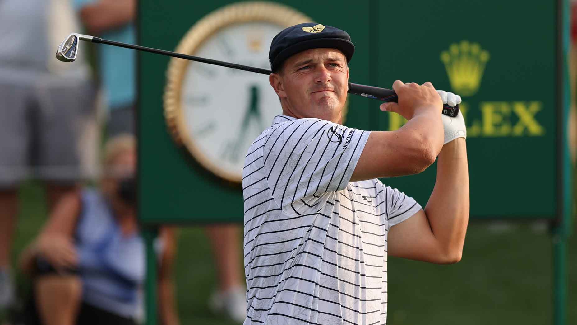 bryson dechambeau swings ironq