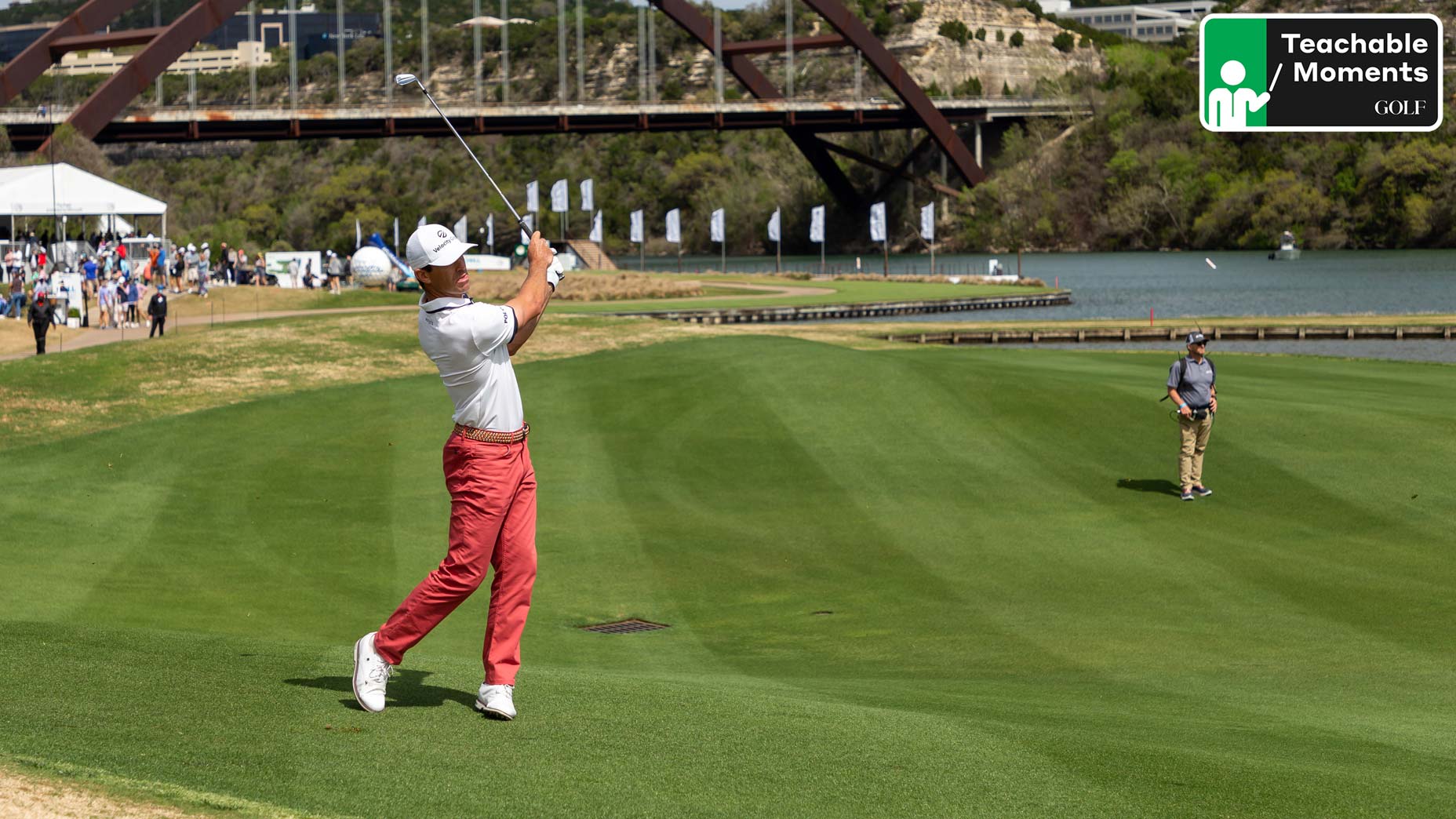 billy horschel hits shot