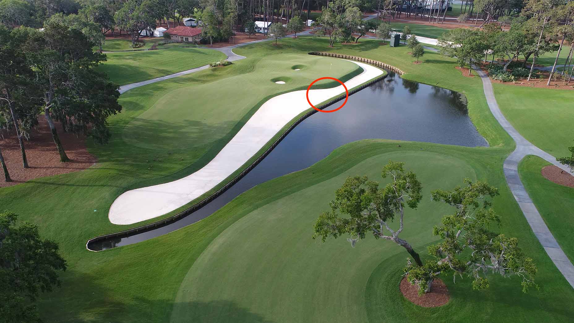 Viktor Hovland's approach shot