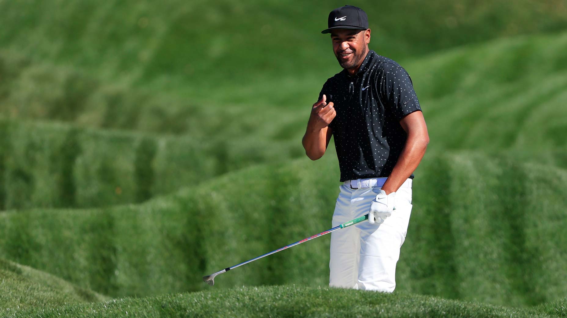 tony finau thumbs up