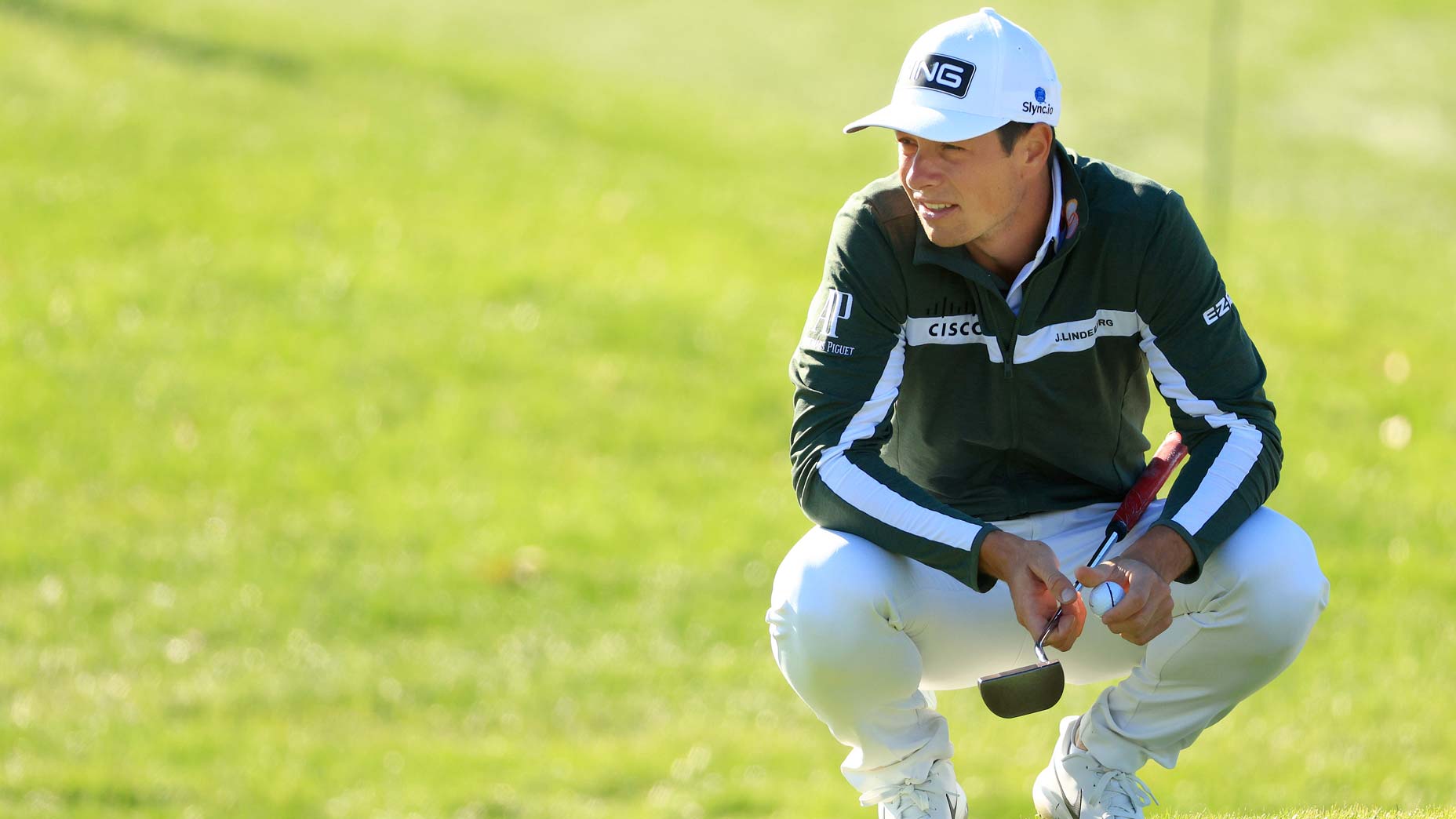 viktor hovland reads putt