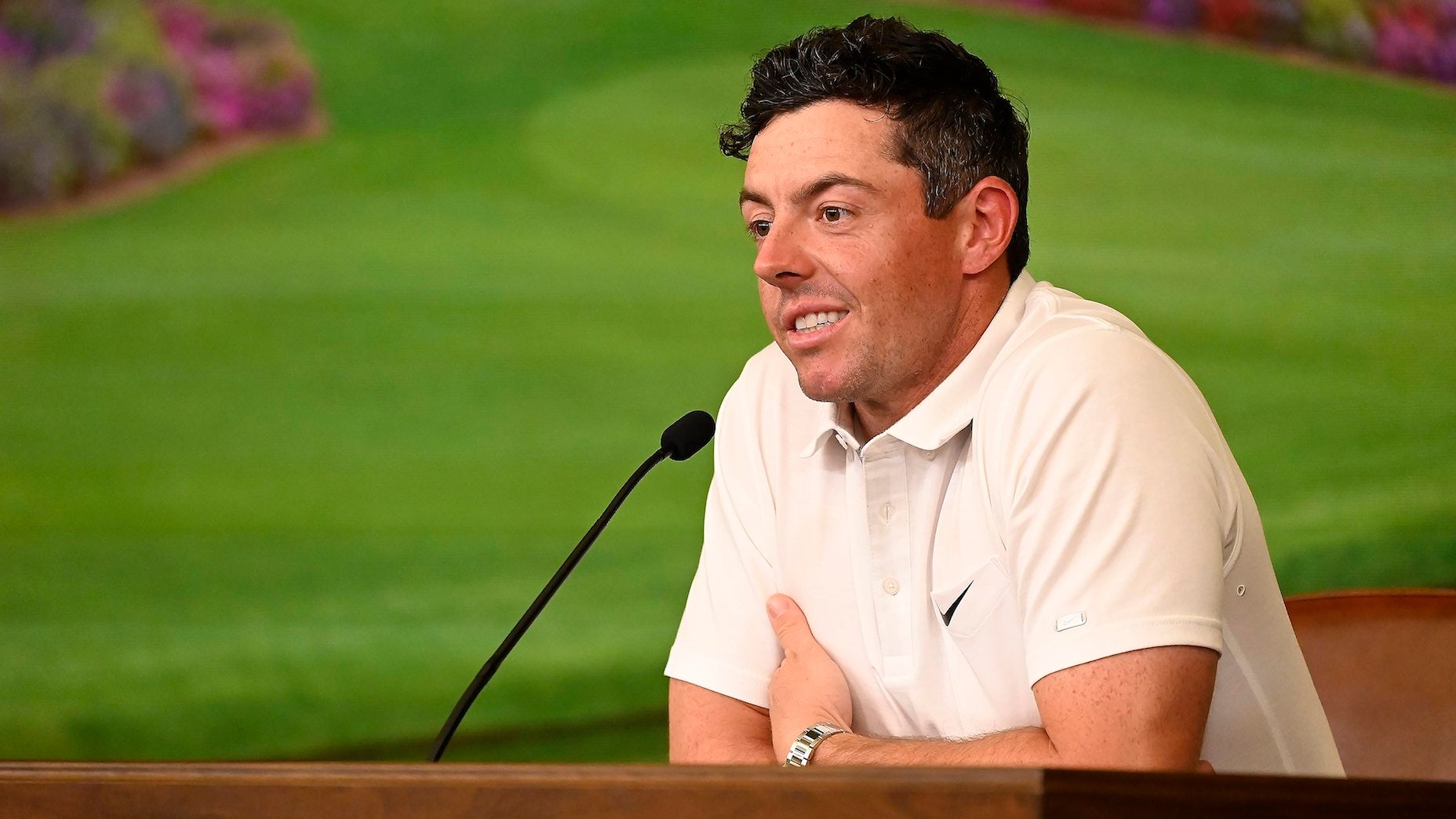 rory mcilroy tiger woods story masters