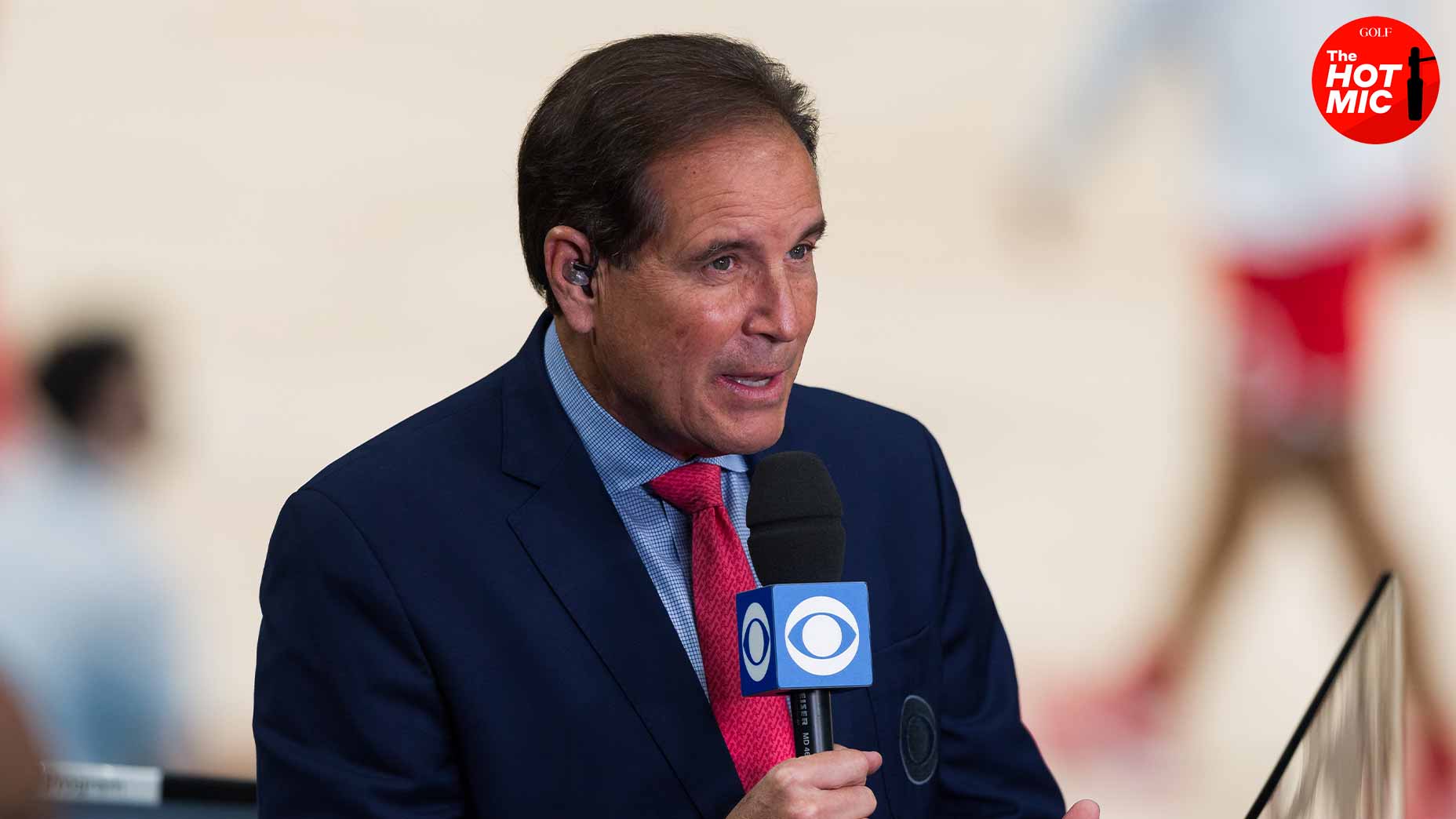 jim nantz speaks into camera