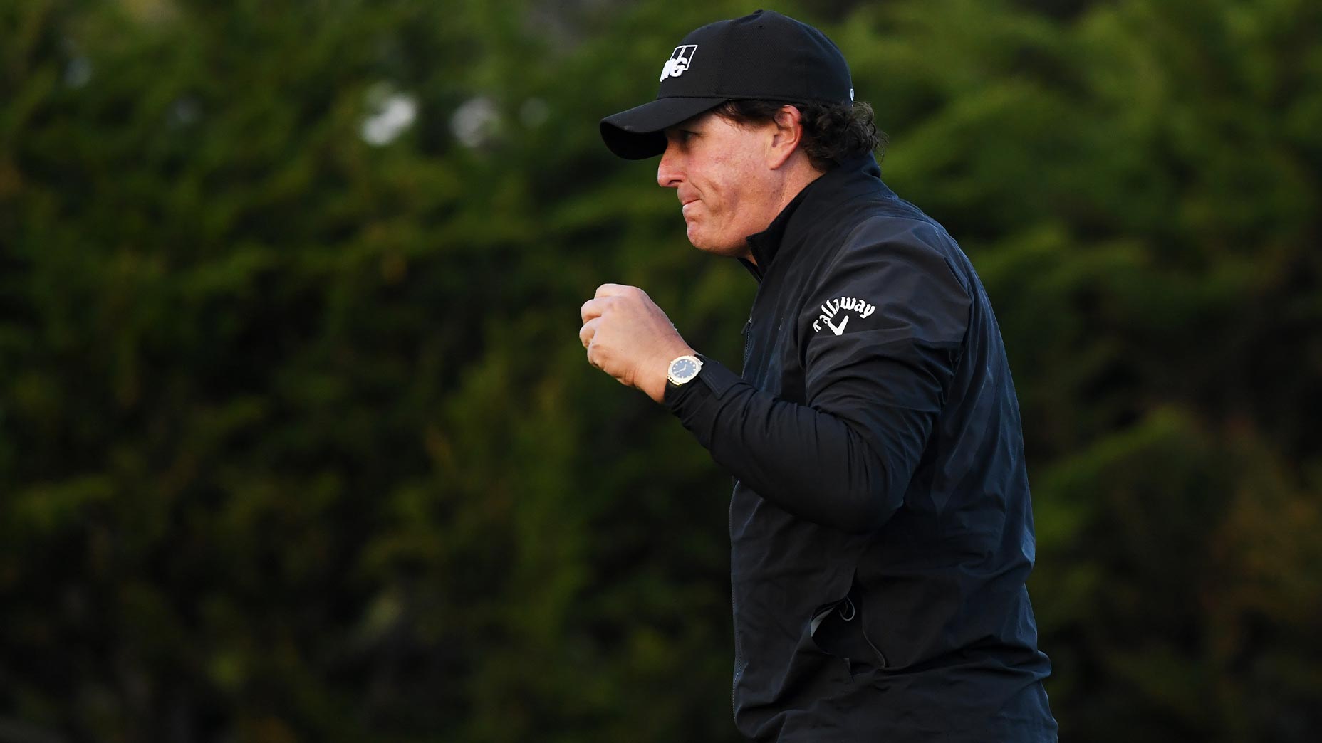 phil mickelson fist pump pebble beach
