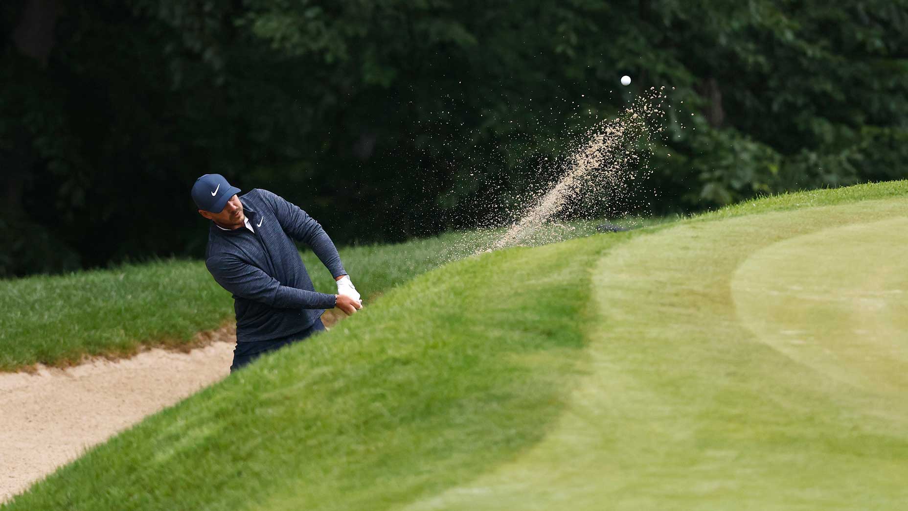 Use these 2 moves for perfect bunker shots every time
