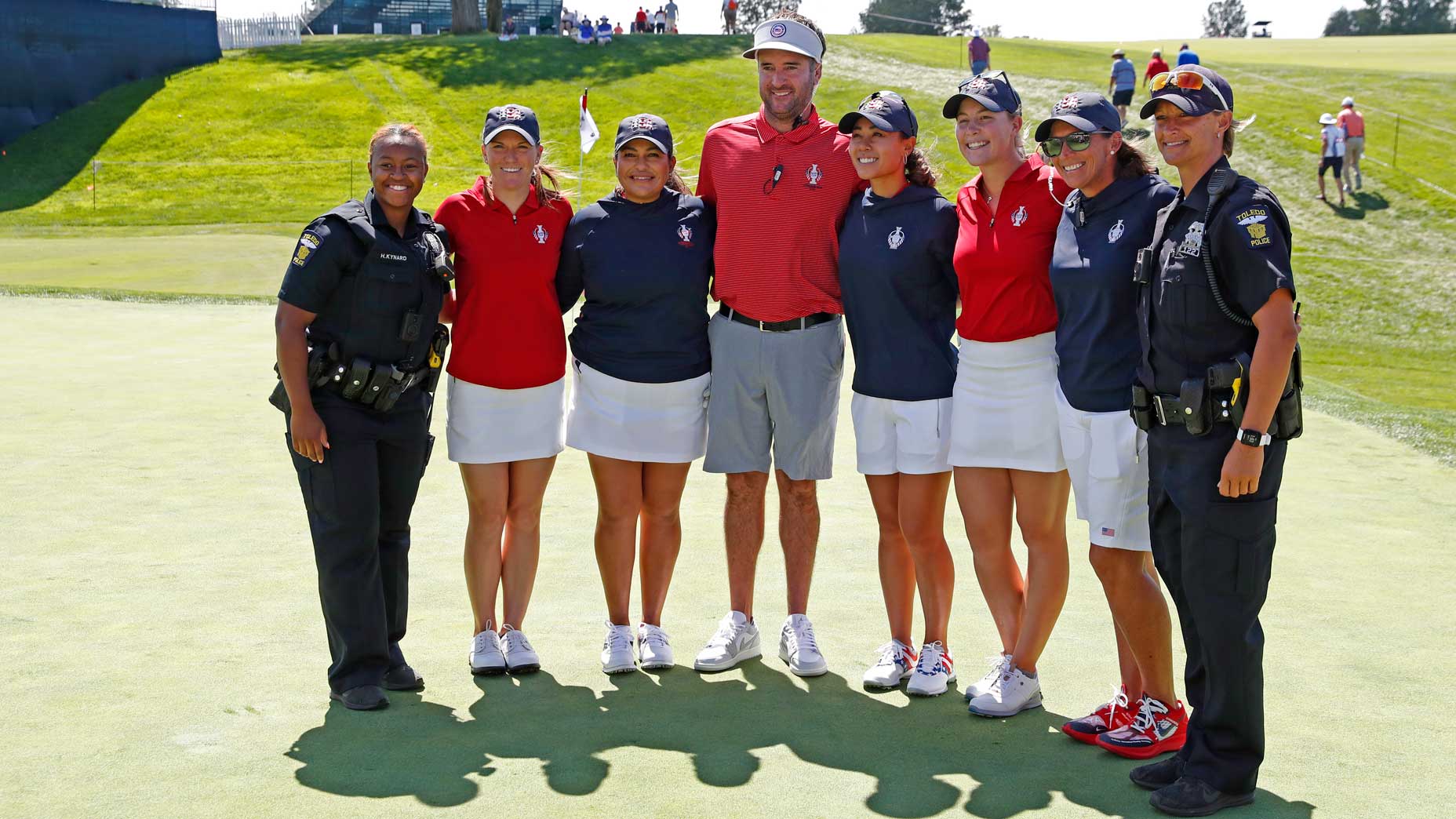 bubba watson poses for photos
