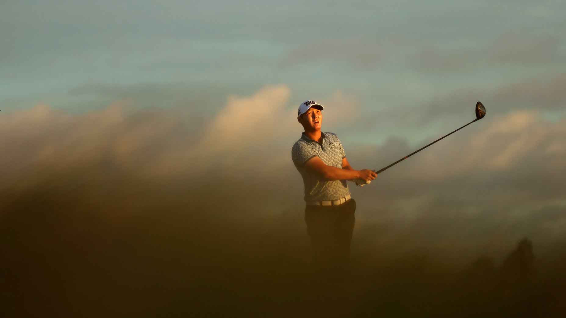 Danny Lee hits a driver