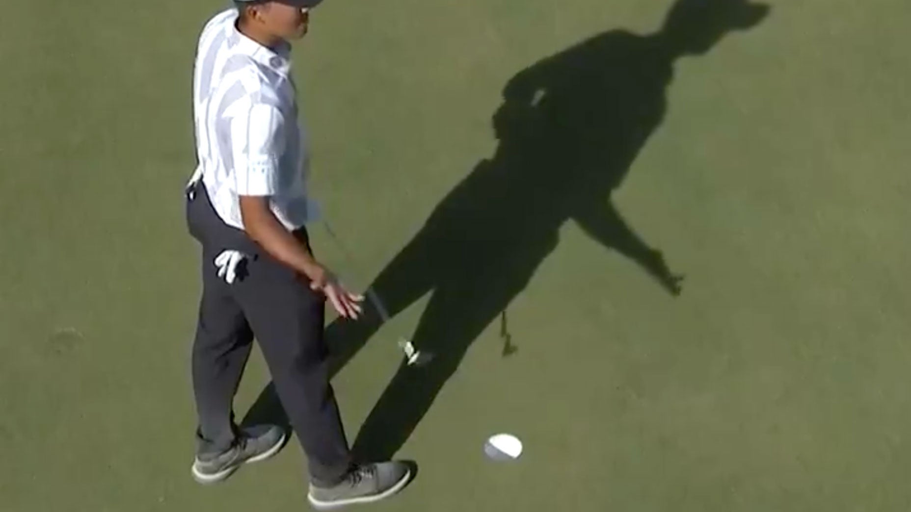 How pro made a birdie putt — and received a one-stroke penalty