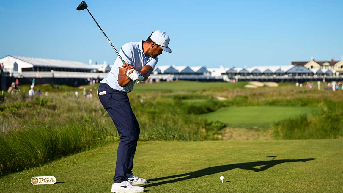tony finau swings