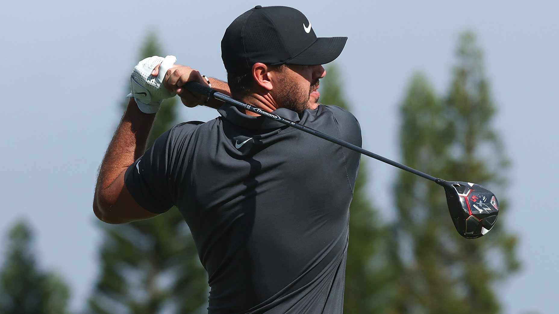 Brooks Koepka hits tee shot in first round of 2020 Sentry Tournament of Champions