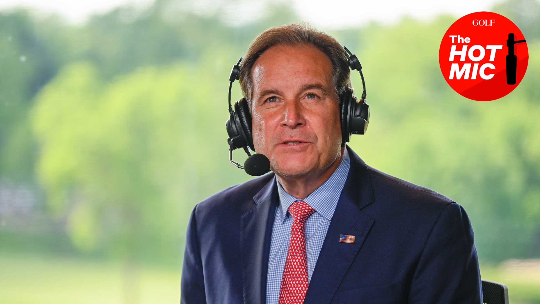 jim nantz speaks microphone