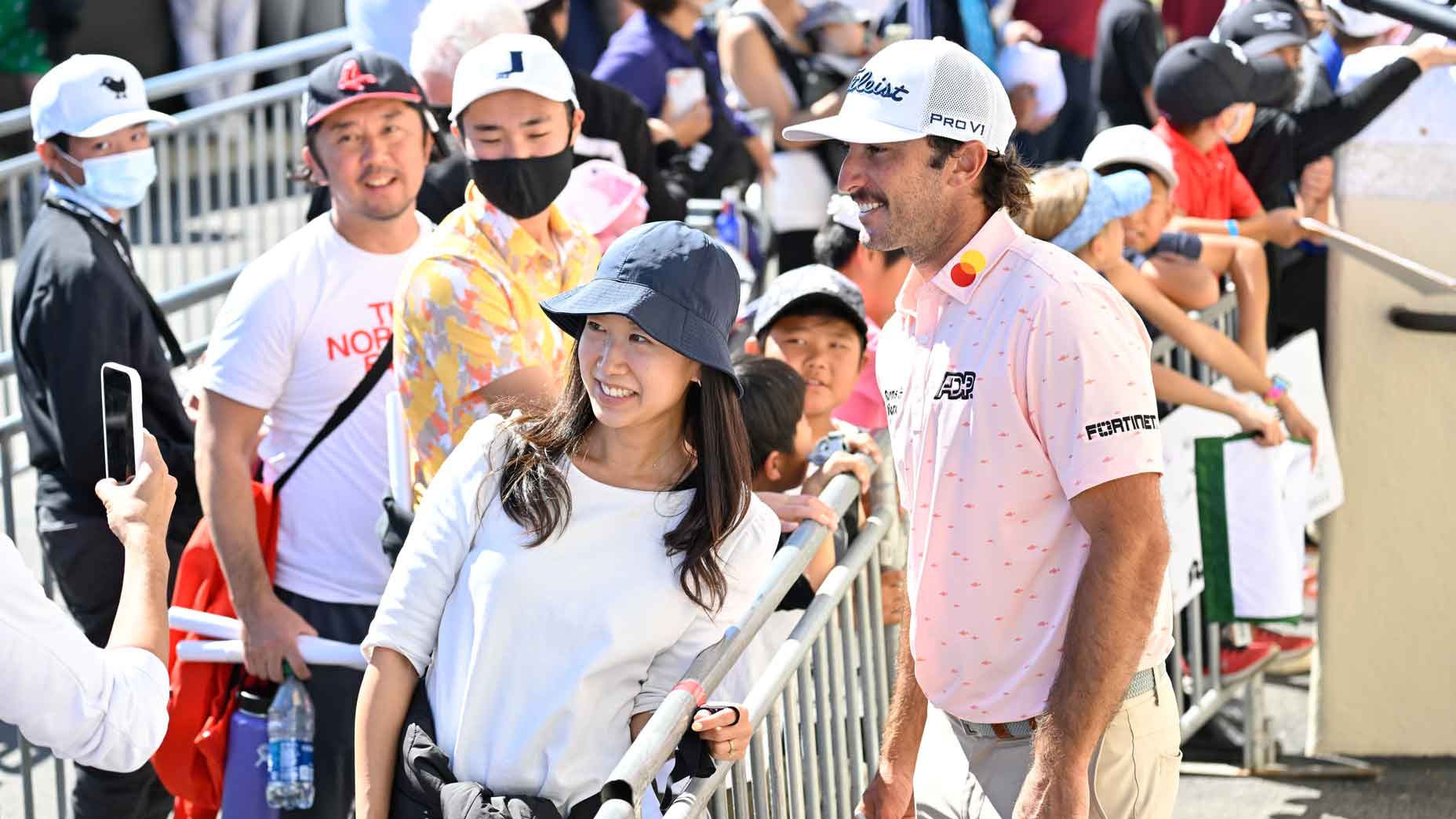Max homa with fan