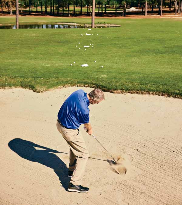 jeff warne hits bunker shot