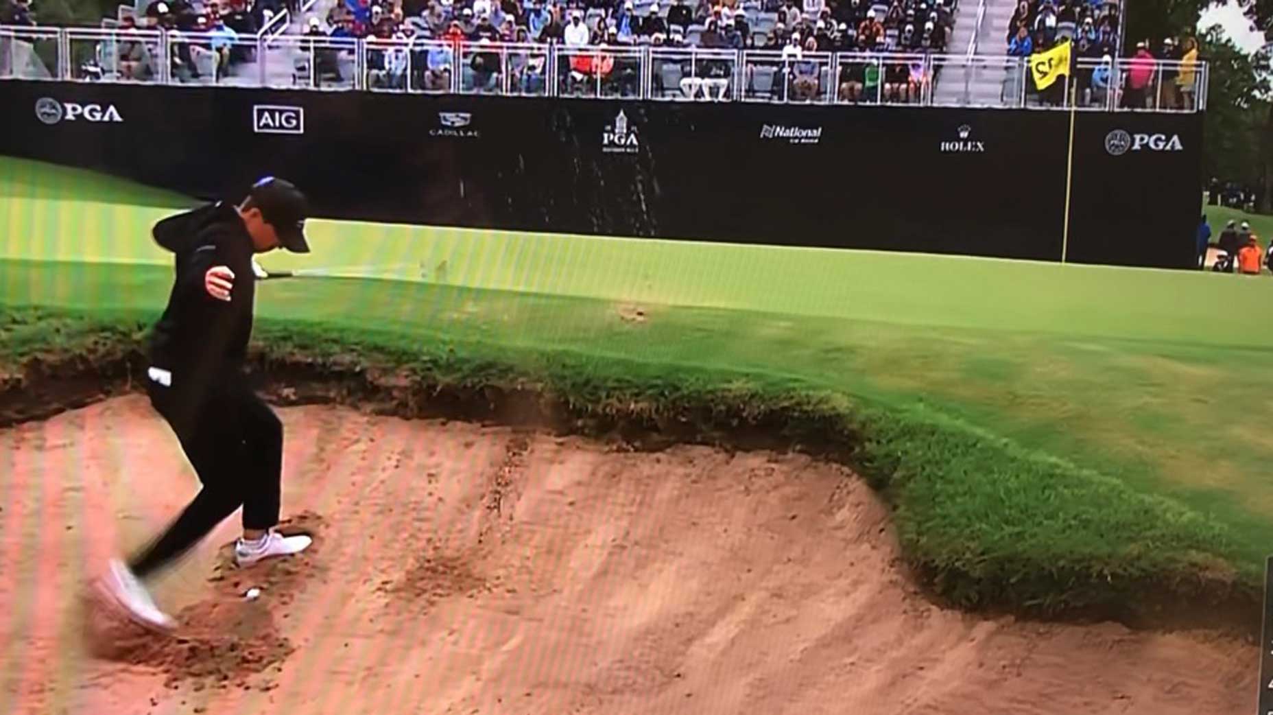 Pro ricochets ball off himself, rules are questioned — then there's a miracle 