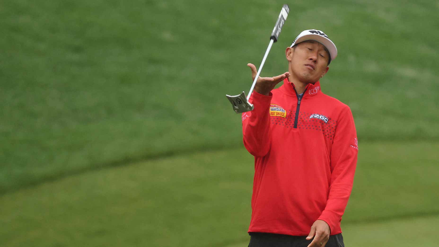 james hahn flips putter