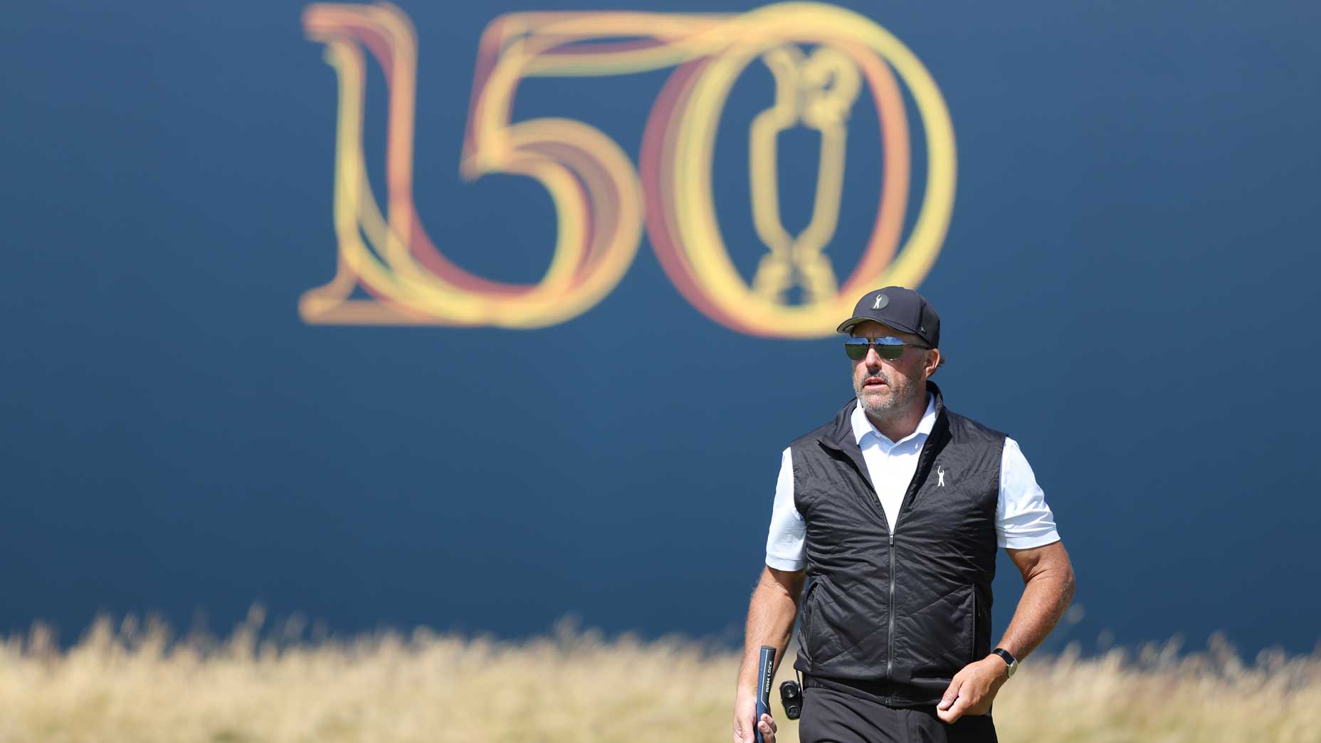 Phil Mickelson arrived early to St. Andrews.