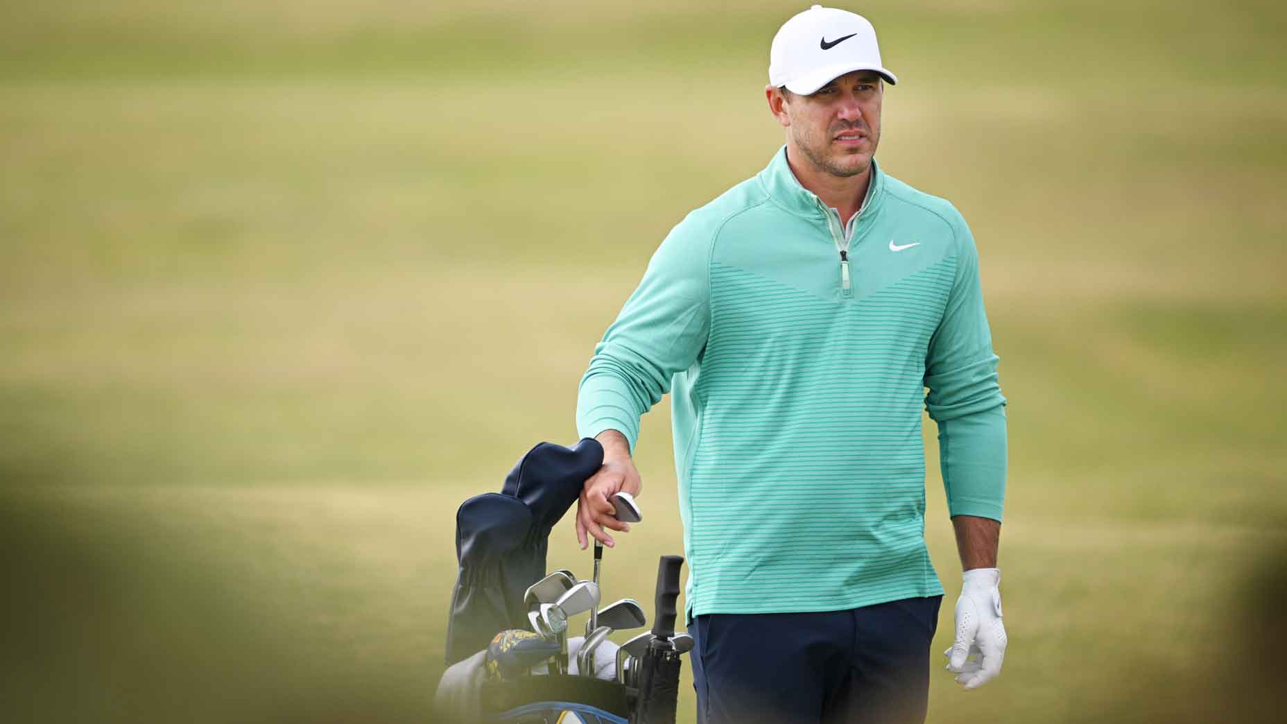 brooks koepka looks