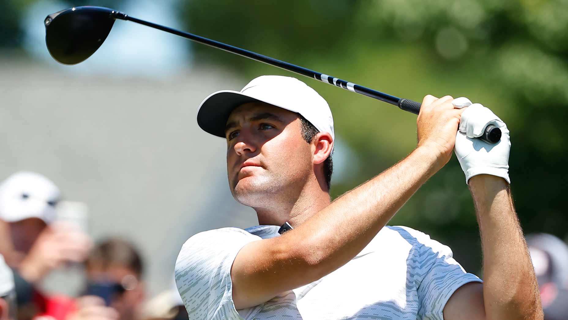 Scottie Scheffler hits drive at 2022 Travelers Championship