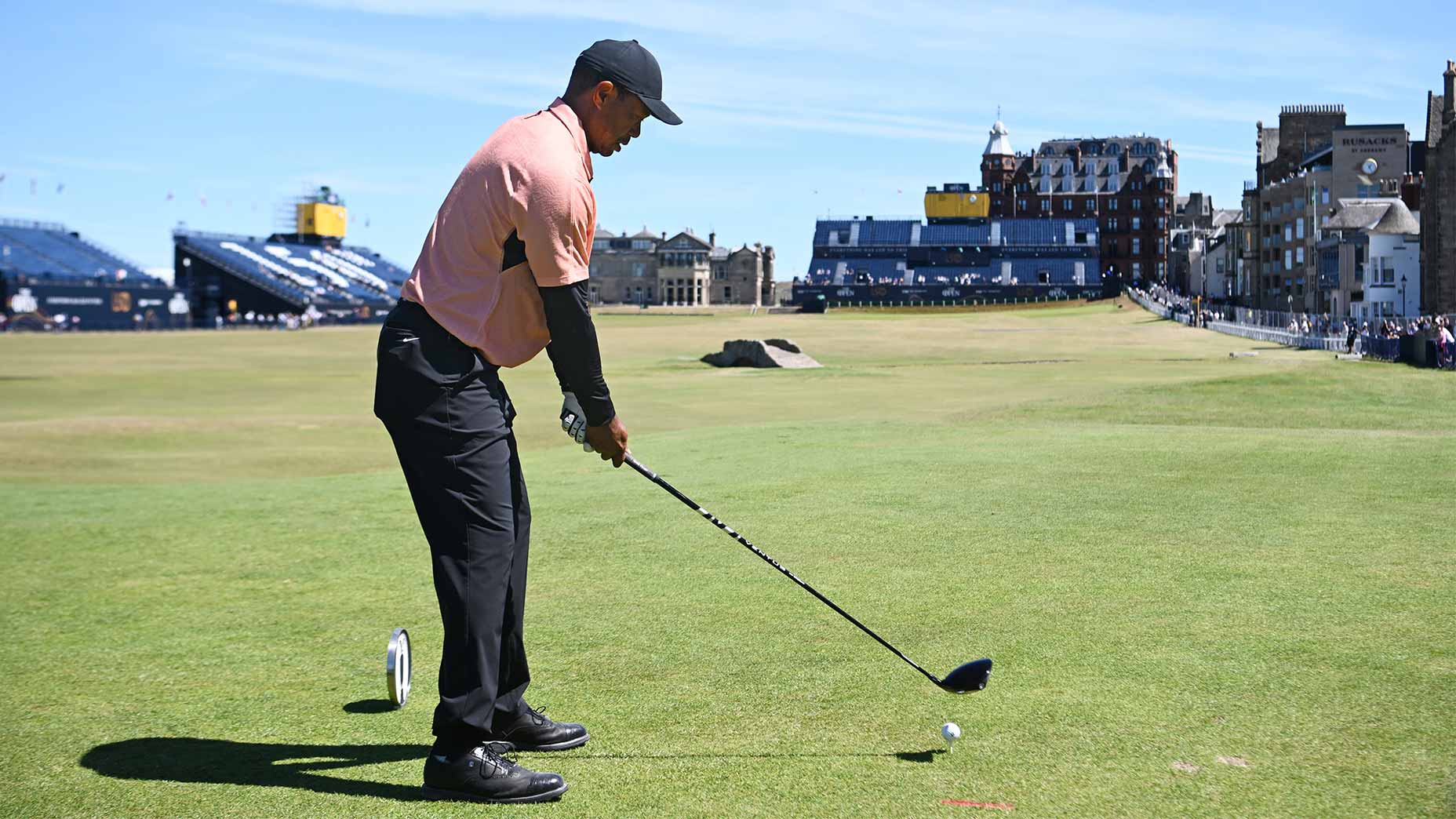 tiger woods open practice rounds