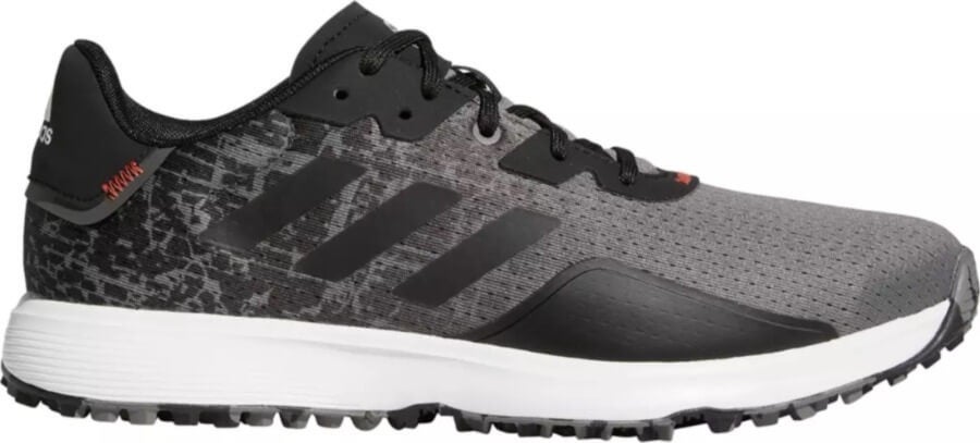 best spikeless golf shoes