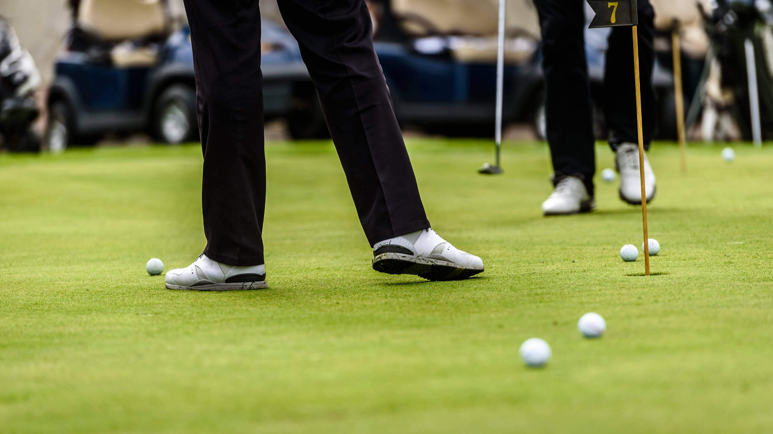Buyer's Guide: Best Spikeless Golf Shoes of 2023