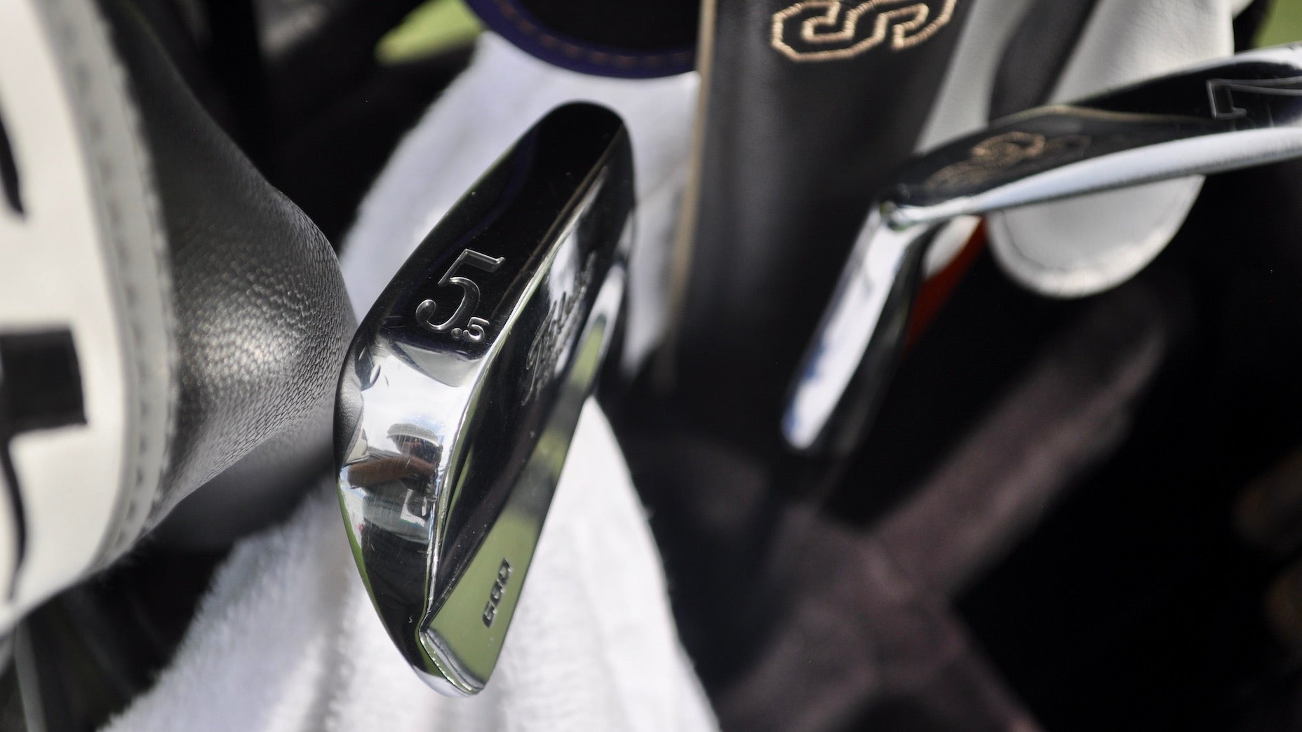webb simpson titleist 680 irons
