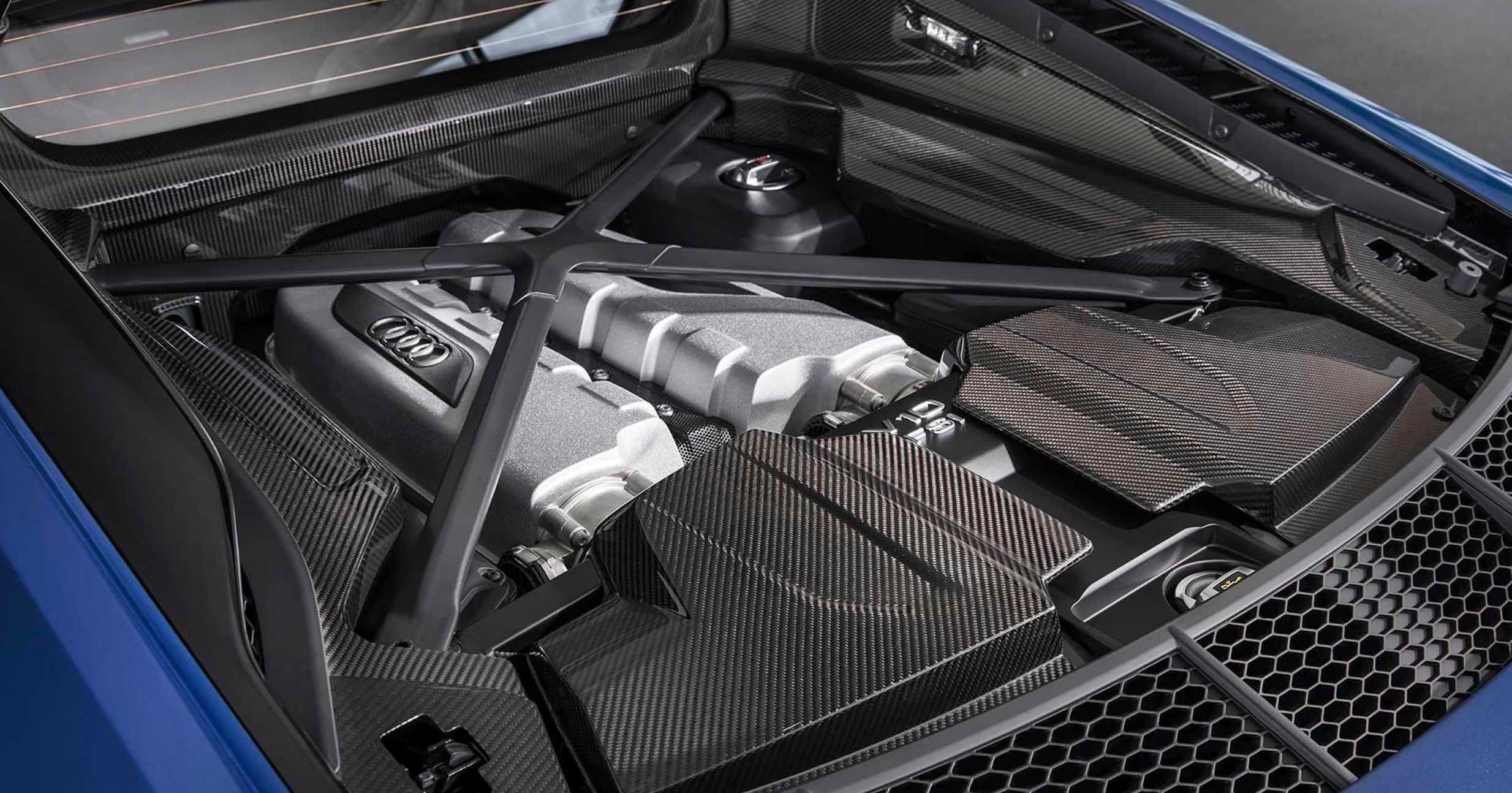 Audi R8 Frame brace